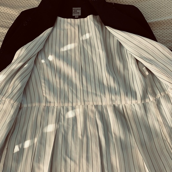 People Like Frank Jacket  Women’s Thick Stitch Embroidered Back Pleats size M - Picture 7 of 7